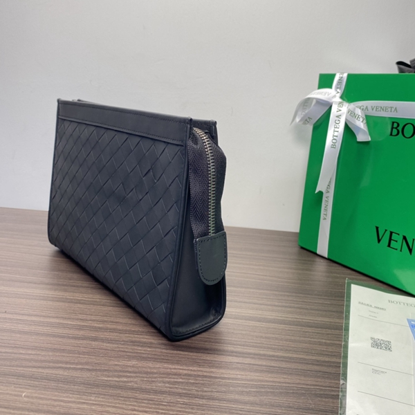 ボッテガヴェネタバッグ側面デザイン